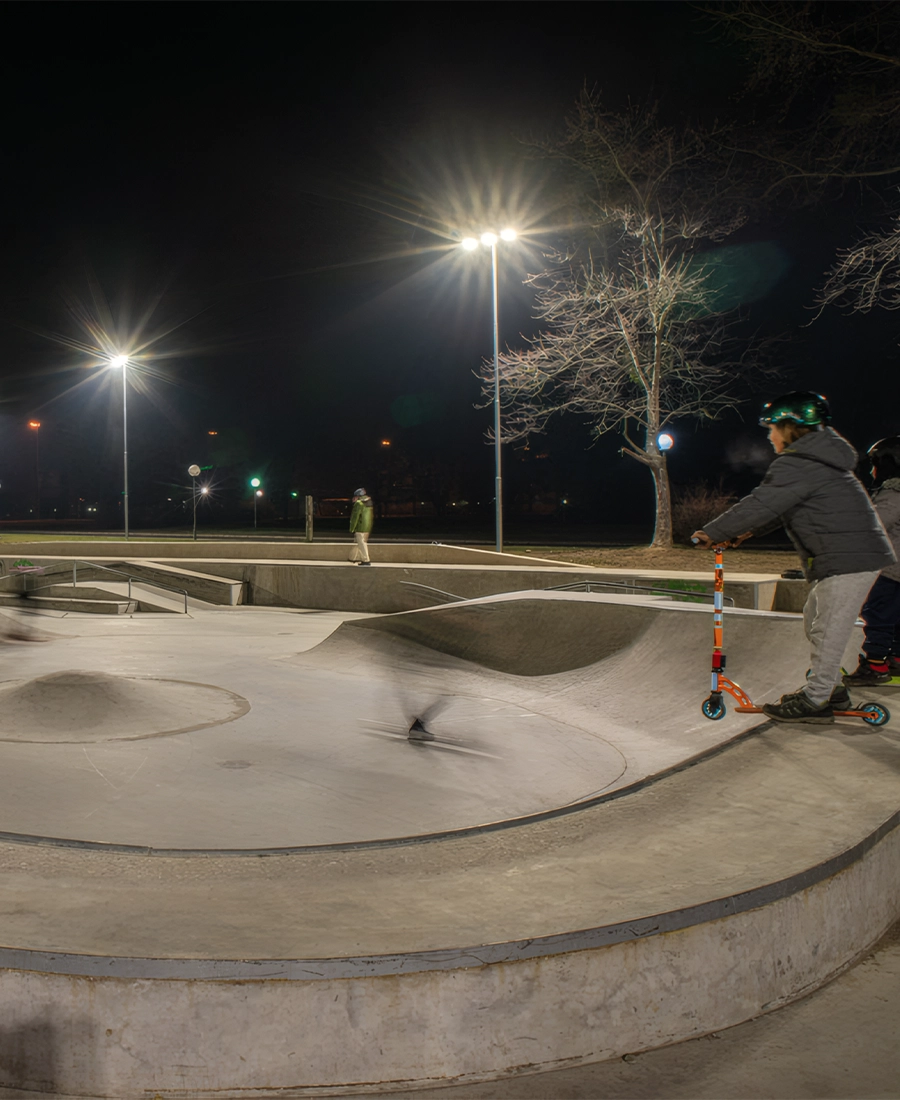 Galerijska slika F LUM MINI GEN 2